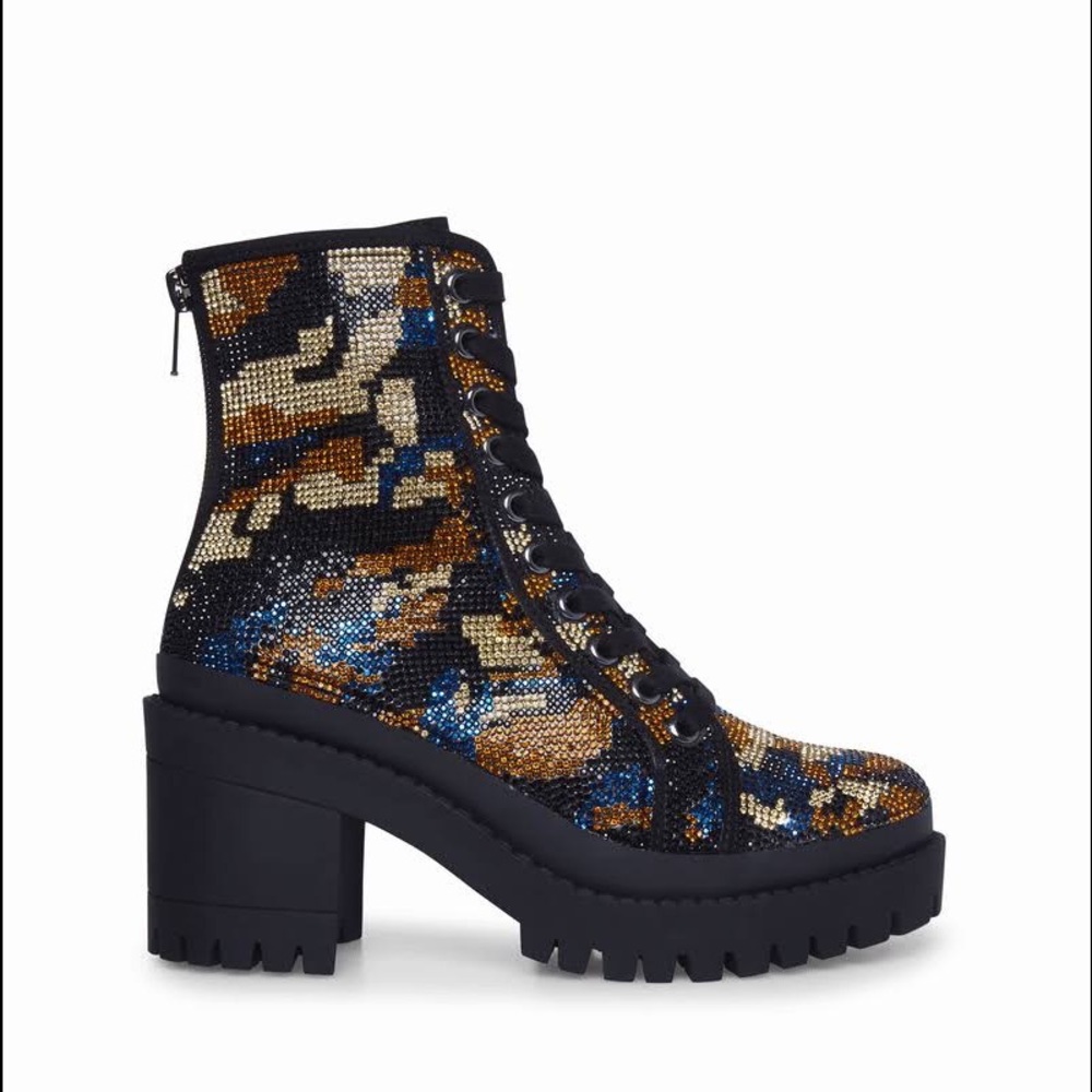 Steve Madden Pass Camo Multi Women Block Heel Combat Boots Embellished Size 10